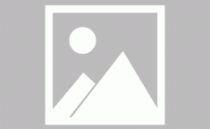隔壁小王畅女子床前站着陌生男子 捶墙喊“隔壁老王”获救